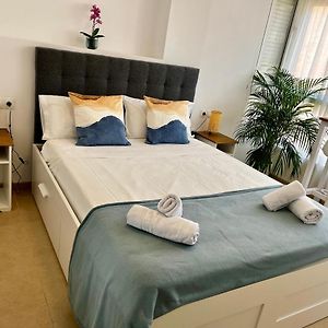 Small Apartament By The Sea